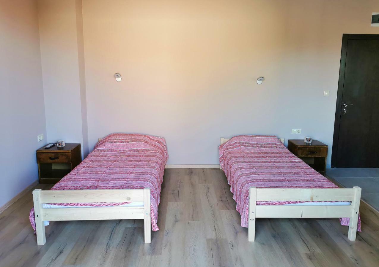 Hotel Kazak à Obzor Extérieur photo