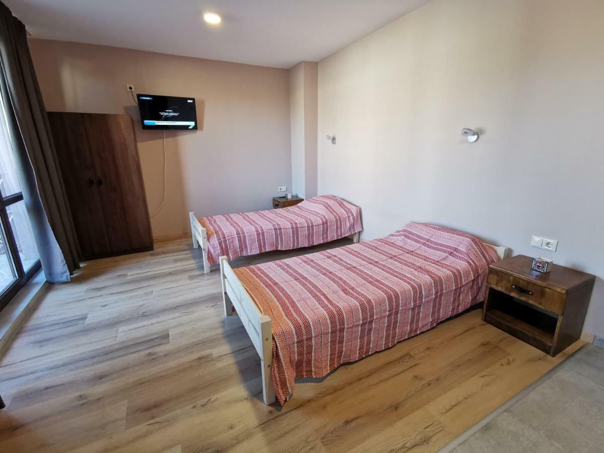 Hotel Kazak à Obzor Extérieur photo